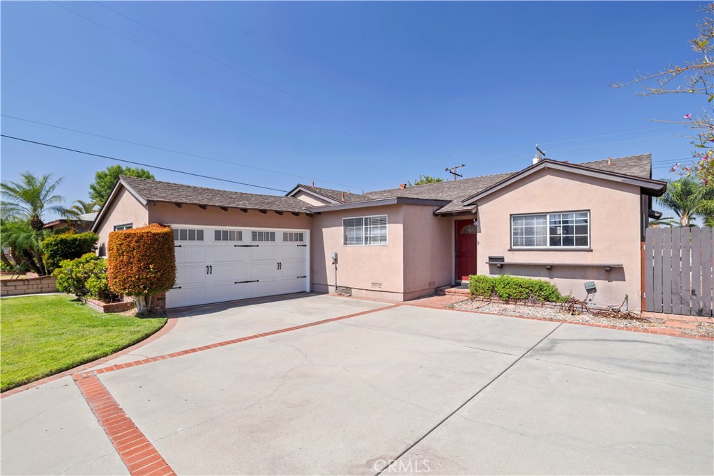 1005 N Dodsworth