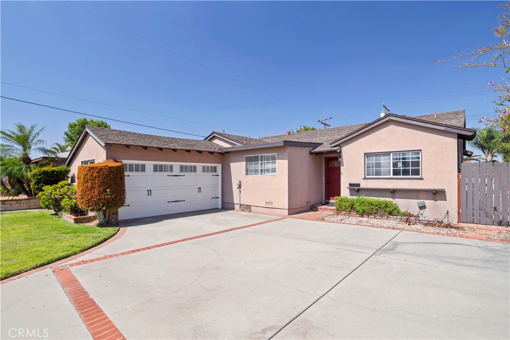 1005 N Dodsworth