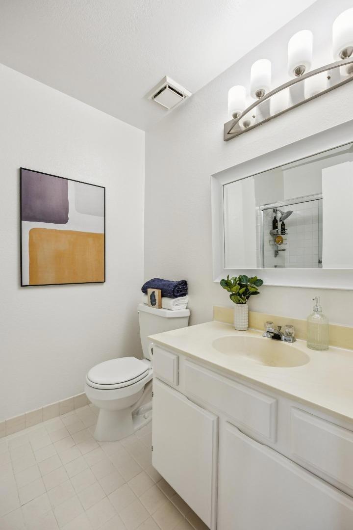 Properties 1 1557 Mizzen Lane