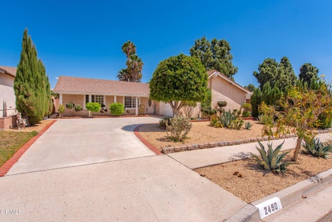 Photo of 2490 N Alden Street, Simi Valley, CA 93065 (MLS # V1-38551)