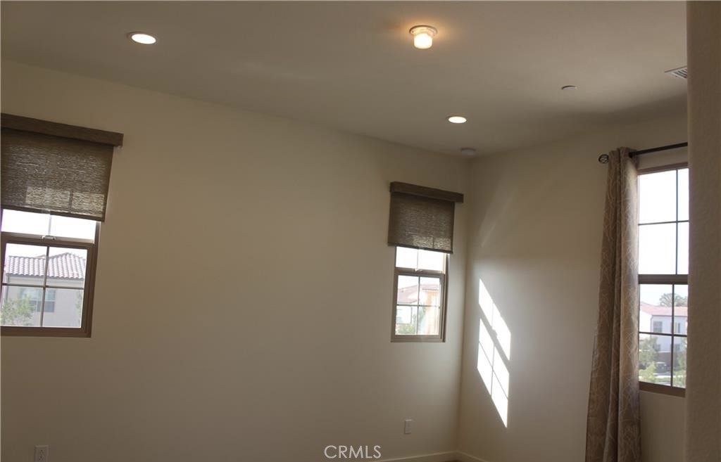 Lantana - Residential Lease