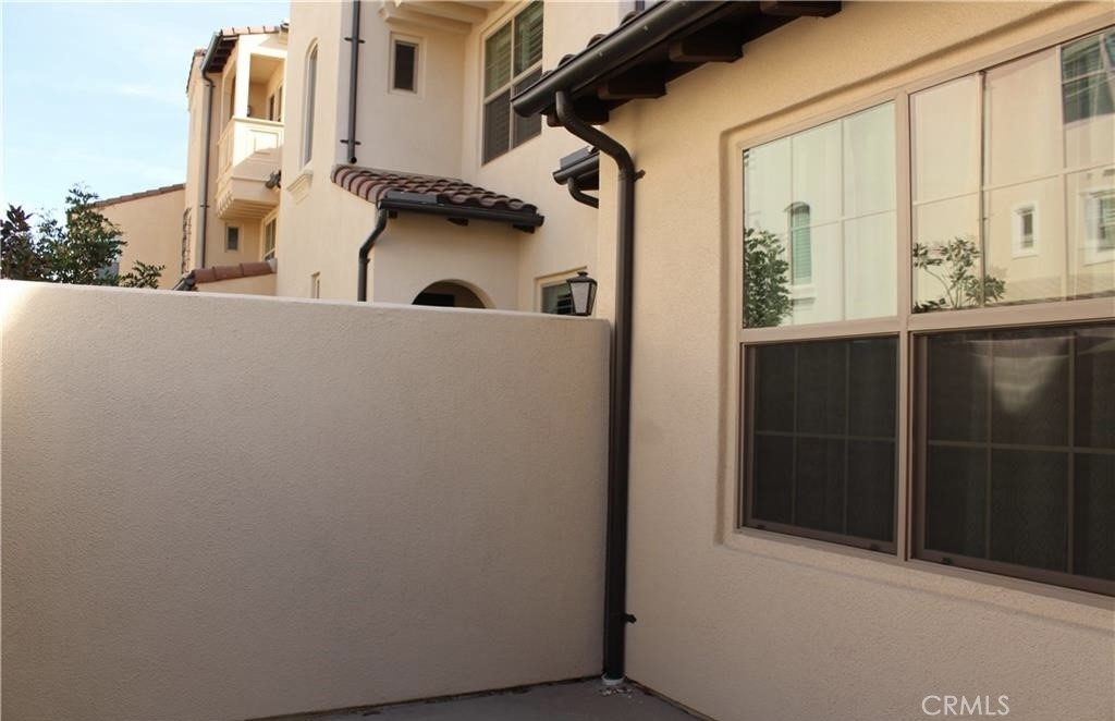 Lantana - Residential Lease