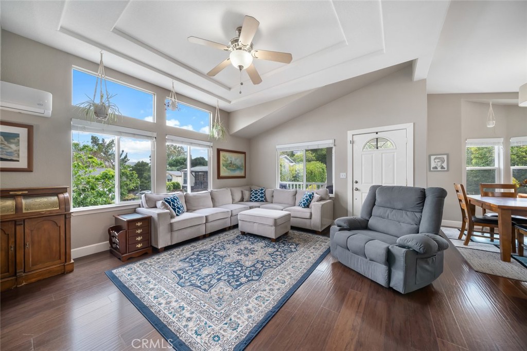614 Rancho Oaks Drive 614