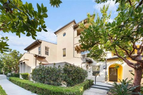 Photo of 87 Evening Sun, Irvine, CA 92620 (MLS # OC25188101) Photo of 87 Evening Sun, Irvine, CA 92620 (MLS # OC25188101)