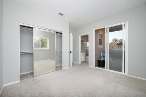 Tiny photo for 6283 Citracado CIR, Carlsbad, CA 92009 (MLS # 260013155SD)