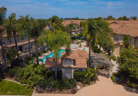 Tiny photo for 6283 Citracado CIR, Carlsbad, CA 92009 (MLS # 260013155SD)