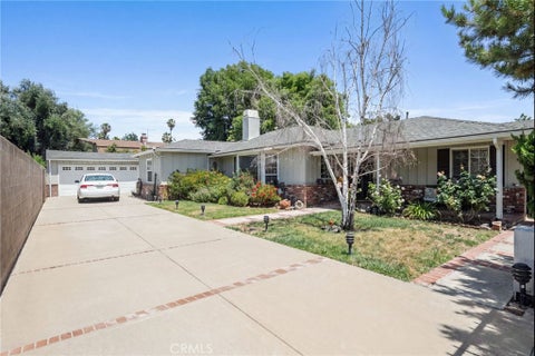 Photo of 15571 Otsego ST, Los Angeles, CA 91436 (MLS # SR26152288)