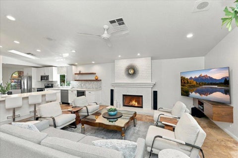 Photo of 54205 Avenida Vallejo, La Quinta, CA 92253 (MLS # 219153600DA)