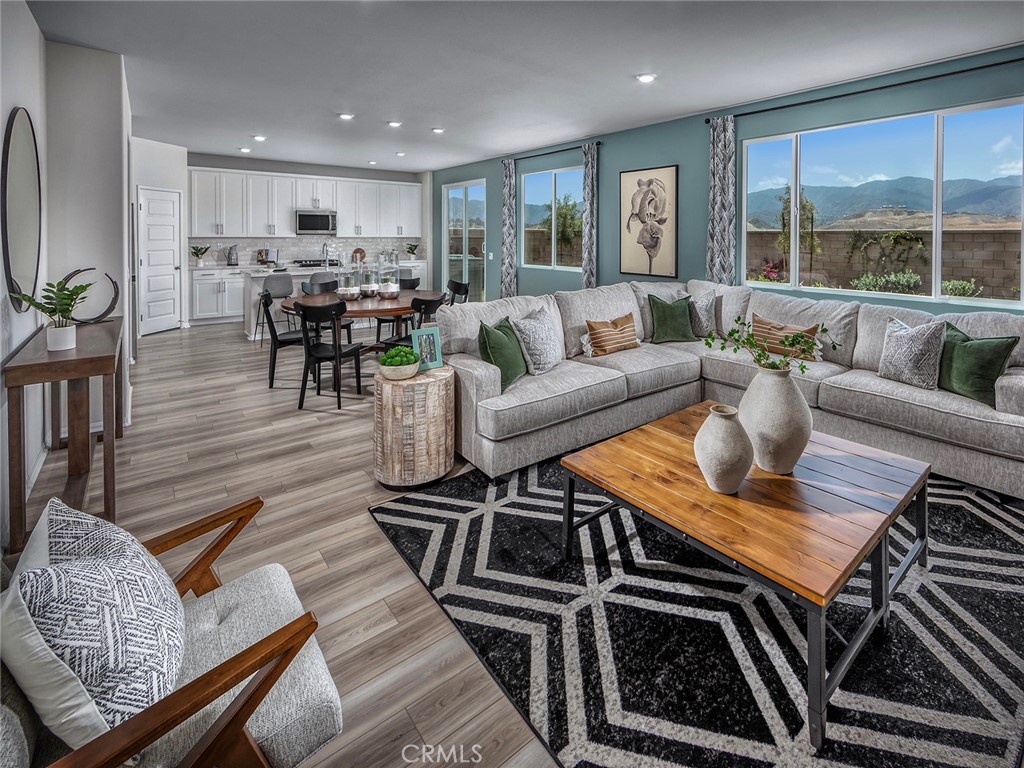 19532 Hanging Rock Road