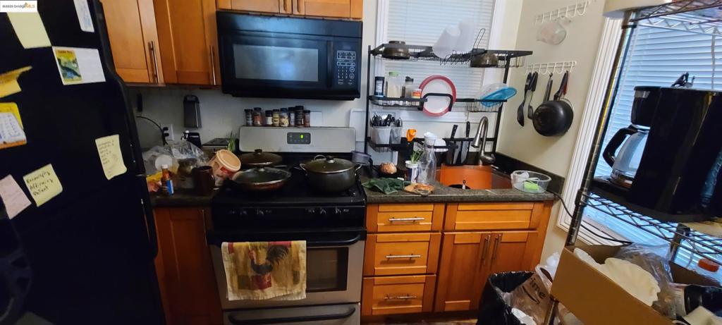 WEST OAK - Residential Income