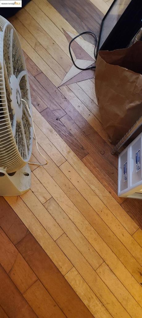 WEST OAK - Residential Income