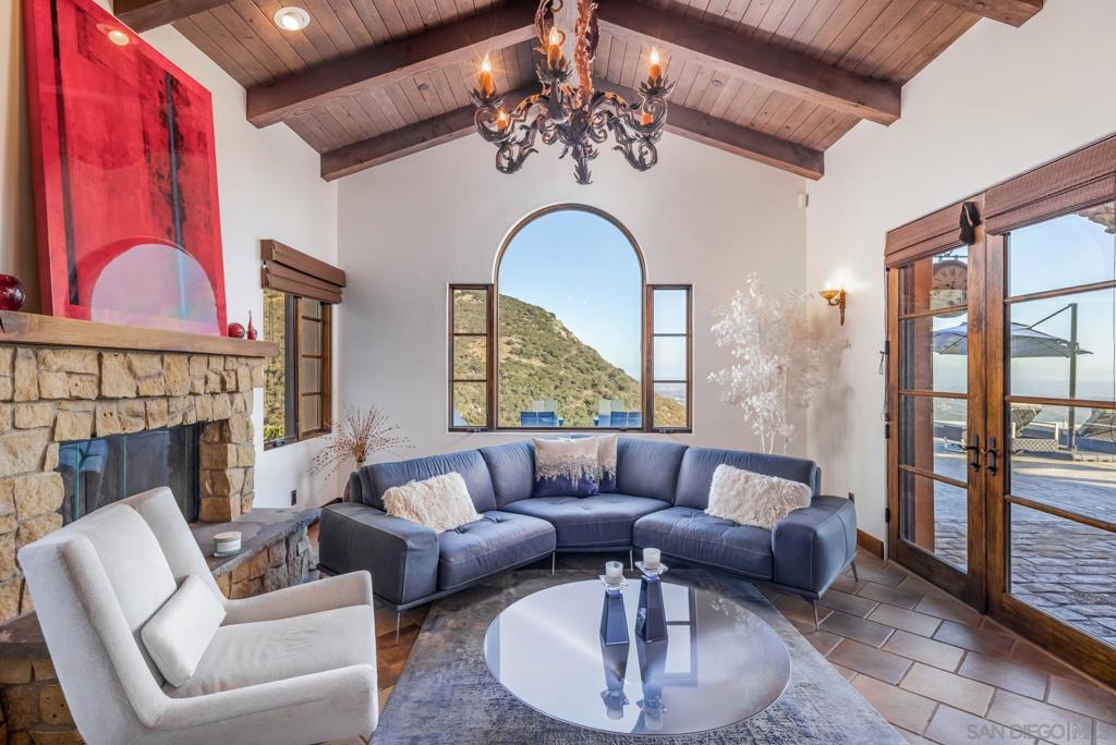 Rancho Santa Fe - Residential