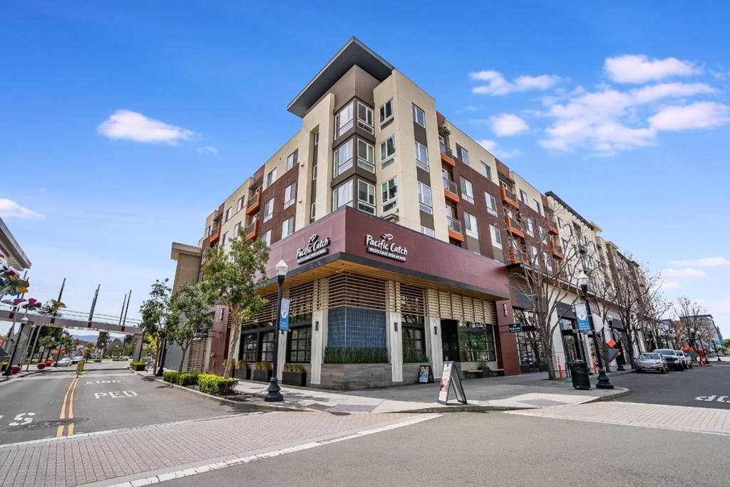 listing image 130720560432564590003