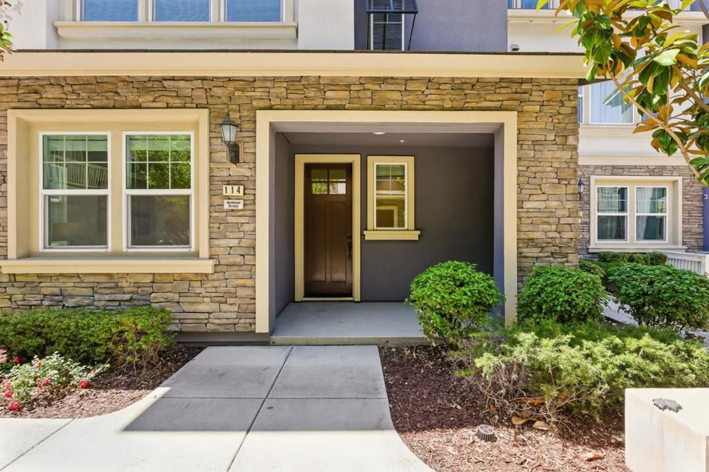 listing image 130721679722518201727