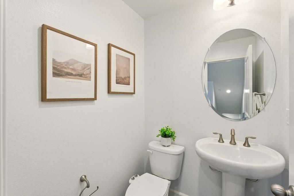 listing image 130728093963491920613