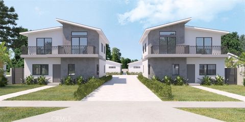 Photo of 14747 Kittridge St, Van Nuys, CA 91405 (MLS # GD26038106)