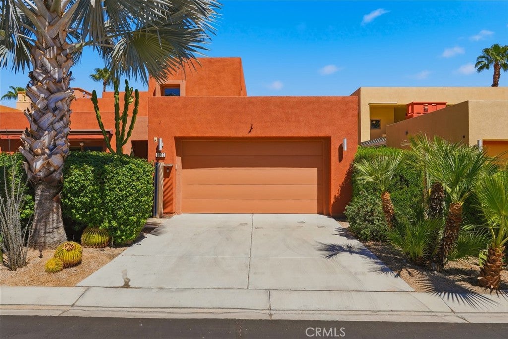 Photo of 2990 Candlelight Lane, Palm Springs, CA 92264 (MLS # SR26192808)