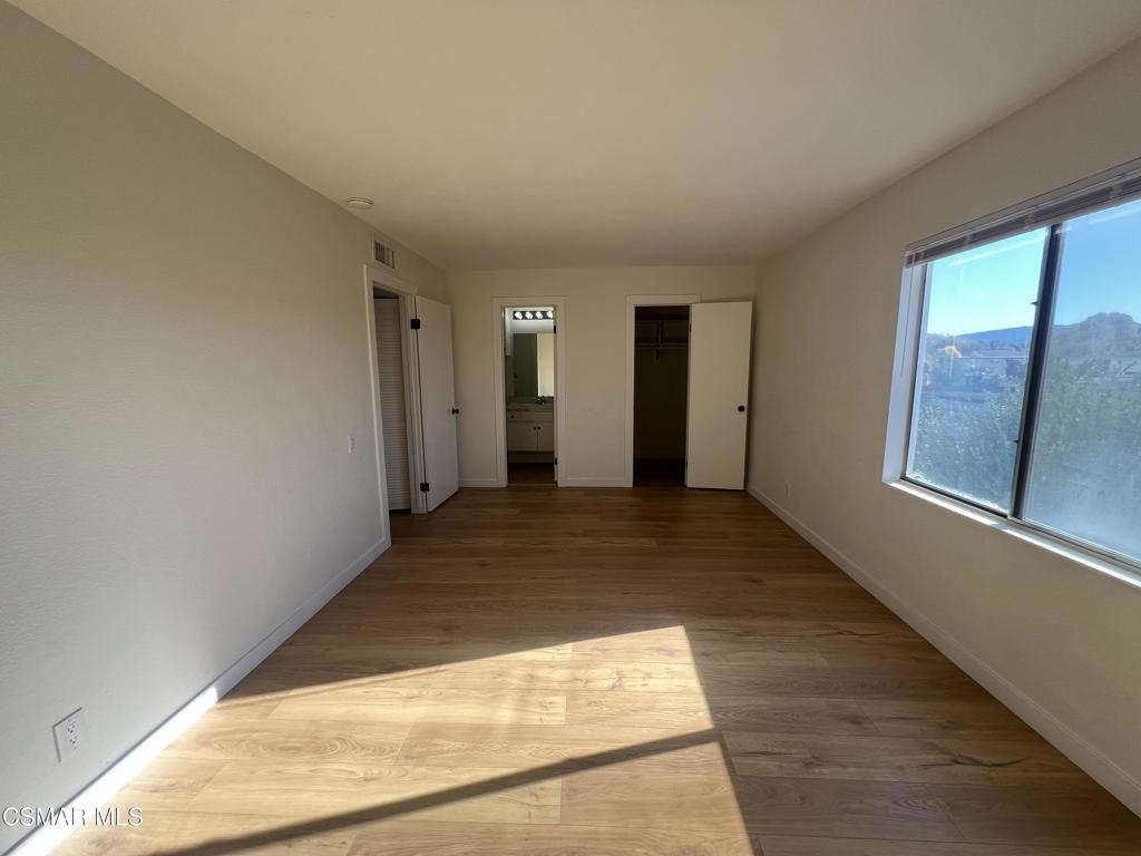 Meadowbrooks-222 - 1001592 - Residential