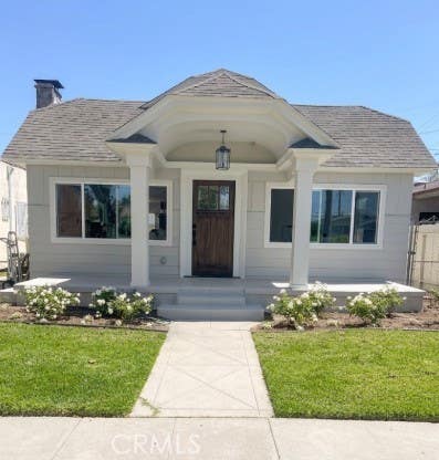 Photo of 1844 W 39th Street, Los Angeles, CA 90062 (MLS # SB26114376)