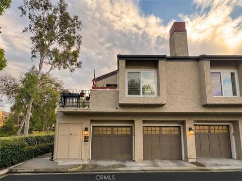 Photo of 7 Stanford Court, Irvine, CA 92612 (MLS # PW26004528)