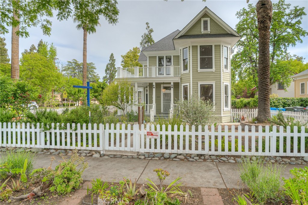 1281 Montgomery Street