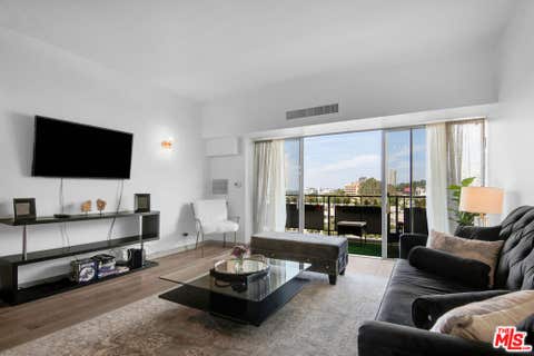 Photo of 1155 N La Cienega Boulevard #1103, West Hollywood, CA 90069 (MLS # 26864085)