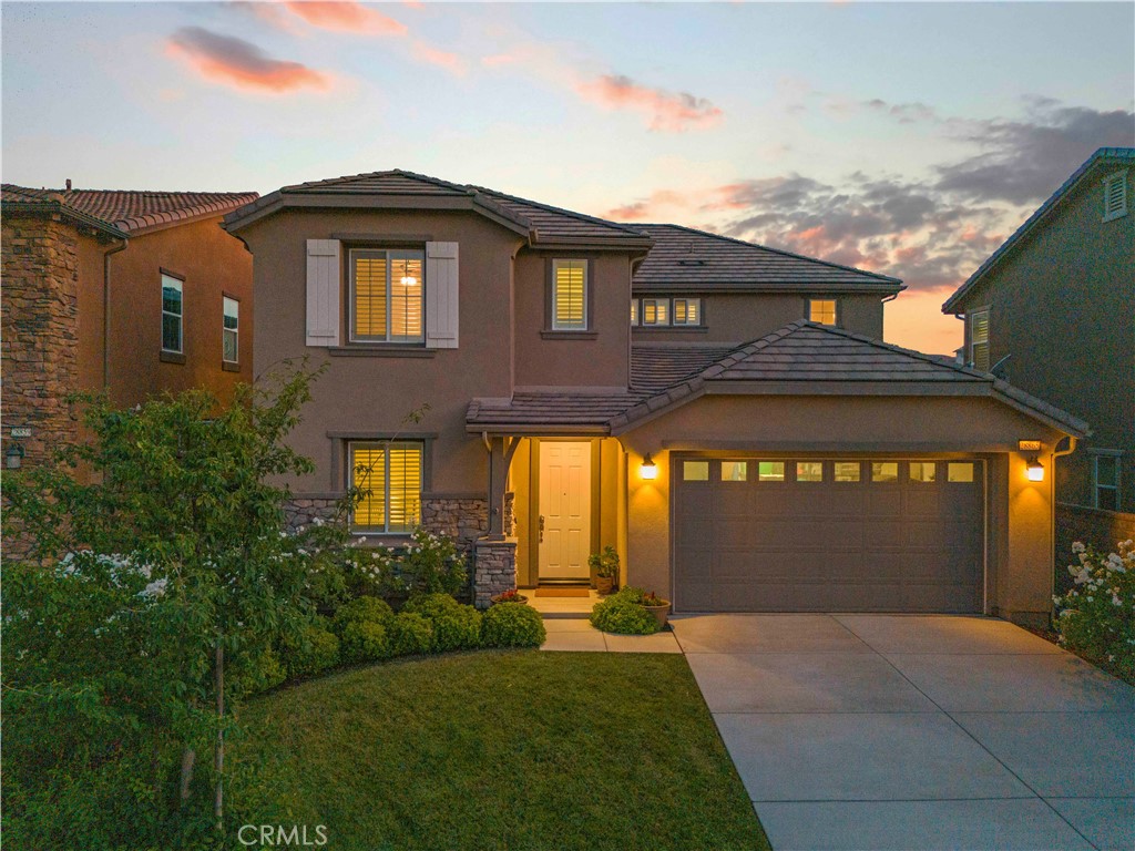 Welcome to your dream home nestled on a peaceful cul-de-sac in one of Valencia's most desirable neighborhoods- the West Hills Community! This beautifully maintained 5 bedroom, 3 bath home offers the perfect blend of space, comfort, and convenience. Plaza De Oro boasts a spacious open floor plan with natural light throughout. A Gourmet kitchen with granite countertops, stainless steel appliances & an oversized island leading to the expansive living room with cozy fireplace — perfect for family gatherings! Main-level guest suite or office with full bath. Luxurious primary suite with walk-in closet and spa-style ensuite bathroom. Three additional generously sized bedrooms upstairs (1 currently used as an office) Versatile bonus area/loft for a home gym, or playroom. Beautifully landscaped backyard — ideal for entertaining or just relaxing and enjoying the incredible views!
Close to parks, shopping, dining, and commuter routes — everything you need is just minutes away! With the West Creek Academy in your own gated neighborhood, this has everything you need.
Don’t miss your chance to live in this incredible home and community. Schedule your private tour today!