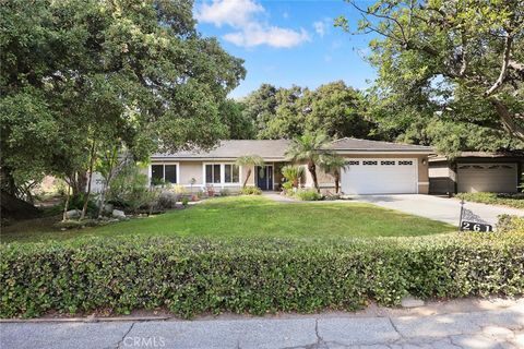 Photo of 261 Oakhurst Ln, Arcadia, CA 91007 (MLS # AR25239643)