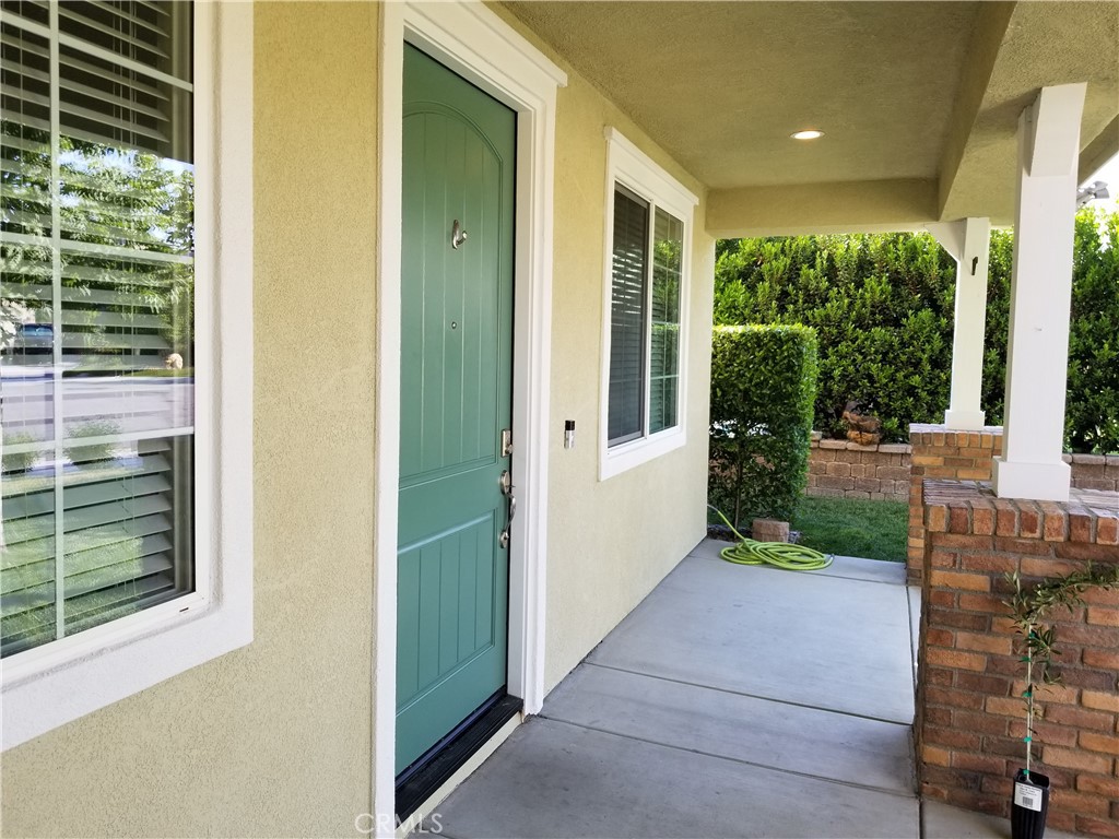 102 Mesa Court