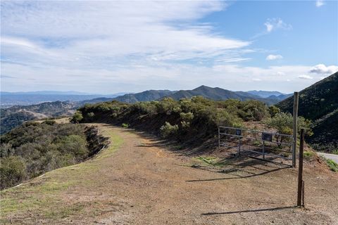 Tiny photo for 13730 Falcon Rd, Atascadero, CA 93422 (MLS # SC25265479)