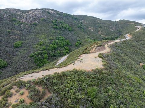 Tiny photo for 13730 Falcon Rd, Atascadero, CA 93422 (MLS # SC25265479)