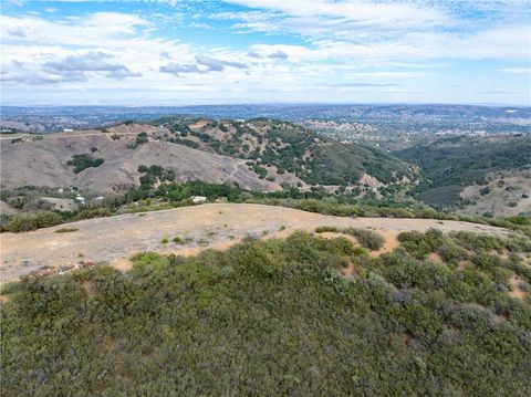 Tiny photo for 13730 Falcon Rd, Atascadero, CA 93422 (MLS # SC25265479)