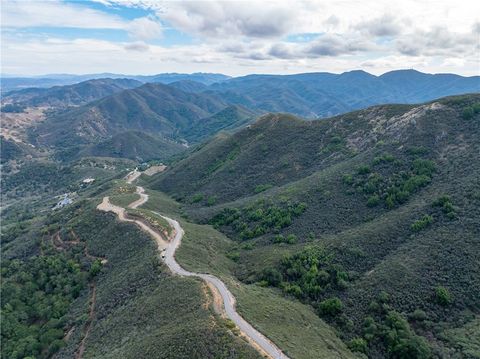 Tiny photo for 13730 Falcon Rd, Atascadero, CA 93422 (MLS # SC25265479)