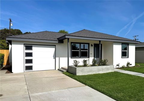 2110 Radnor Avenue Long Beach CA 90815