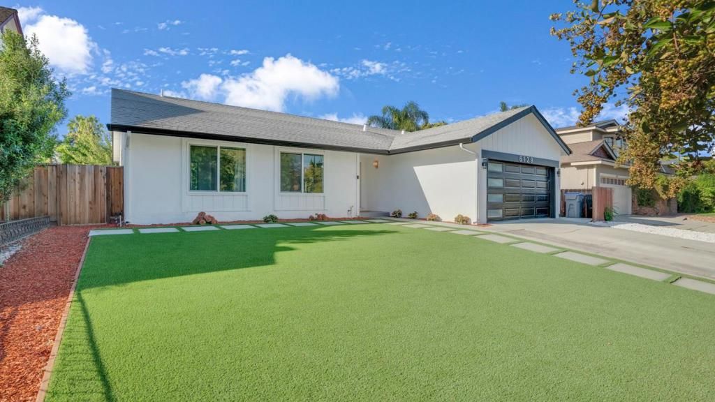 Photo of 6129 Glen Harbor Drive, San Jose, CA 95123 (MLS # ML82023858)