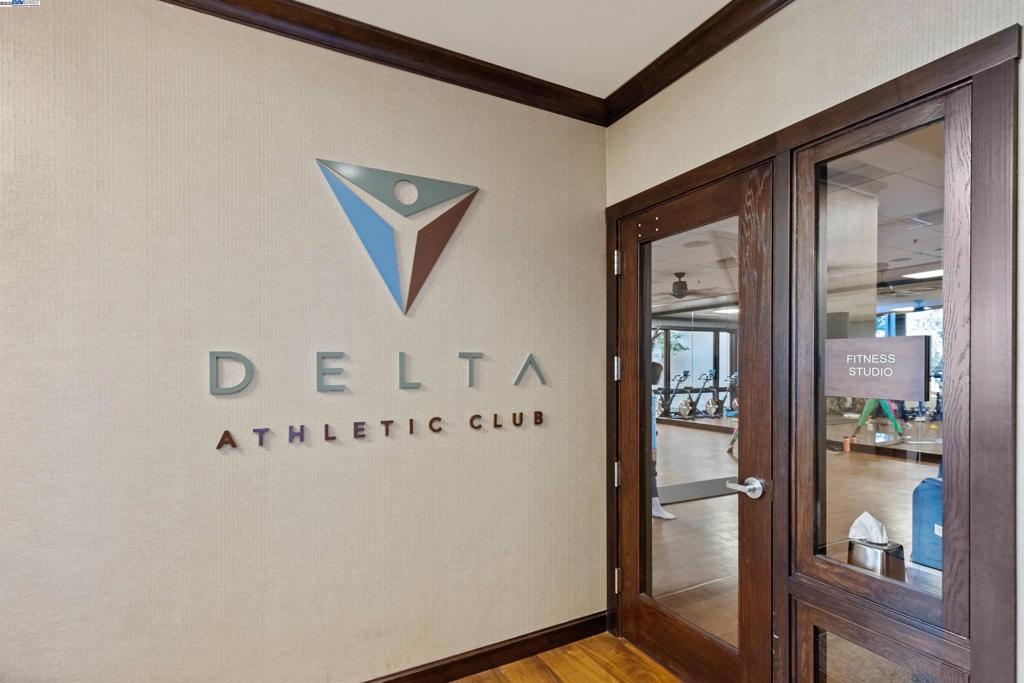 TRILOGY VINEYARDS - Residential