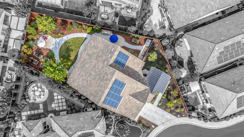 TRILOGY VINEYARDS - Residential