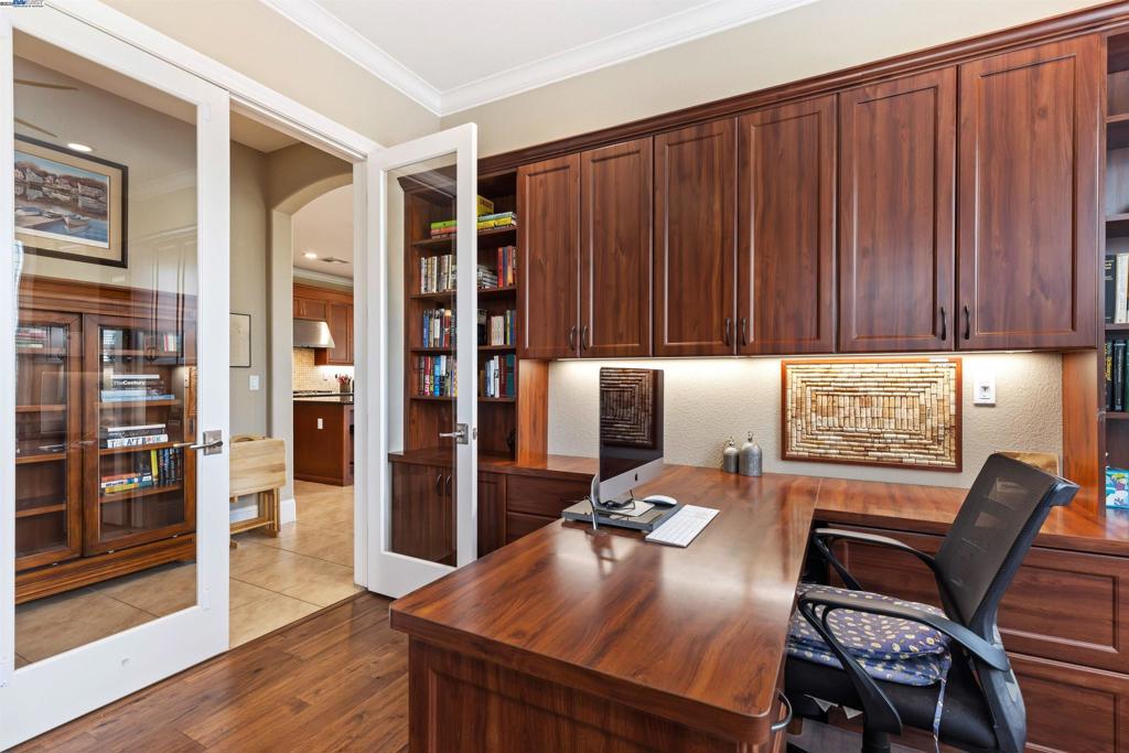 TRILOGY VINEYARDS - Residential