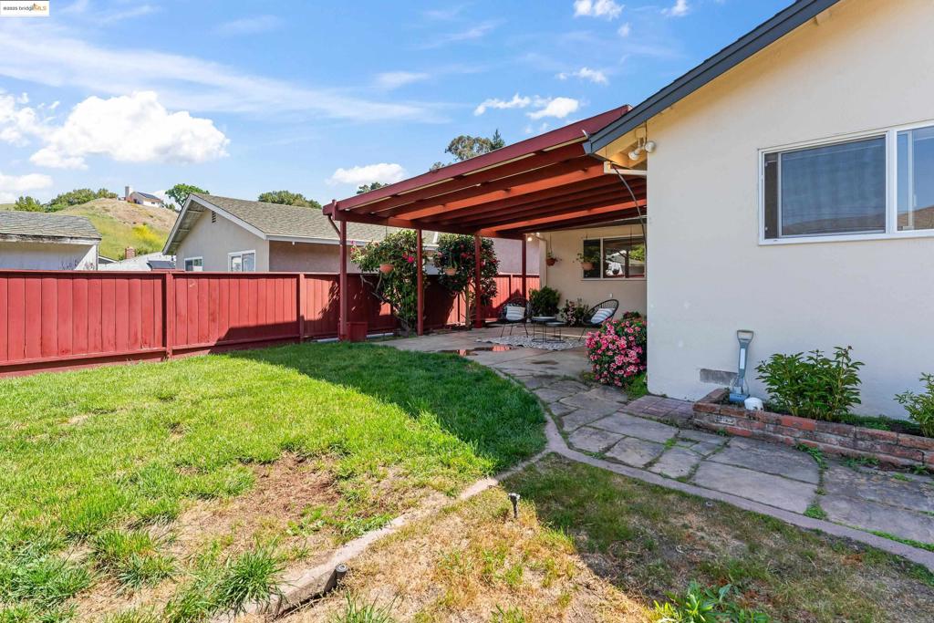 PINOLE VALLEY - Residential