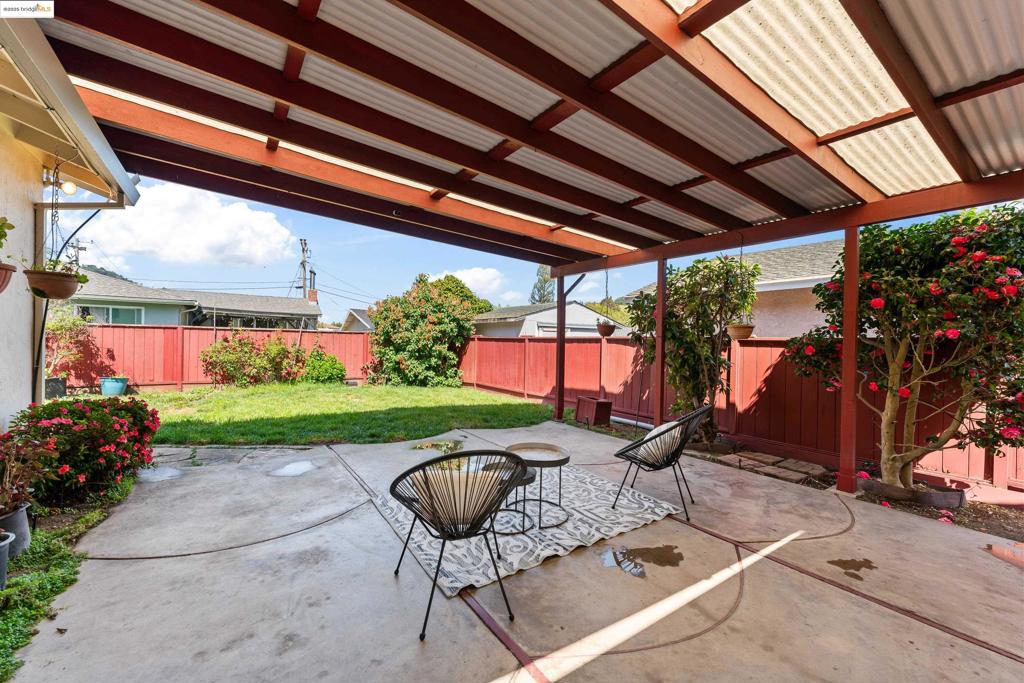 PINOLE VALLEY - Residential