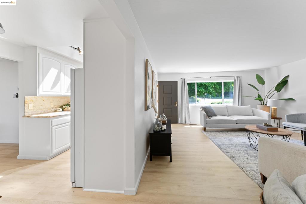 PINOLE VALLEY - Residential