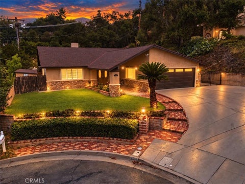 Photo of 2339 Club Vista DR, Glendora, CA 91741 (MLS # OC26159577)