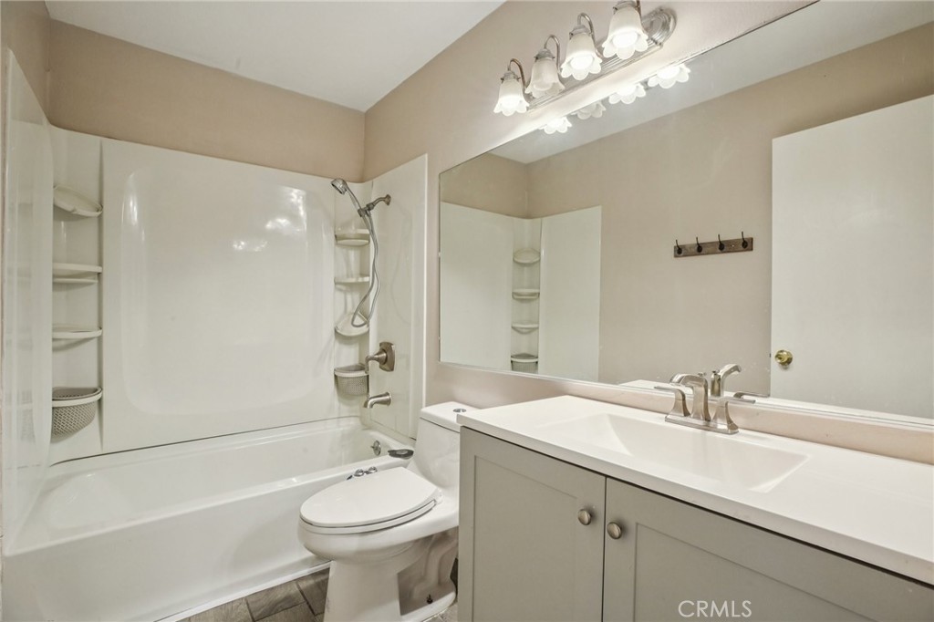 3018 W Cheryllyn Lane 10