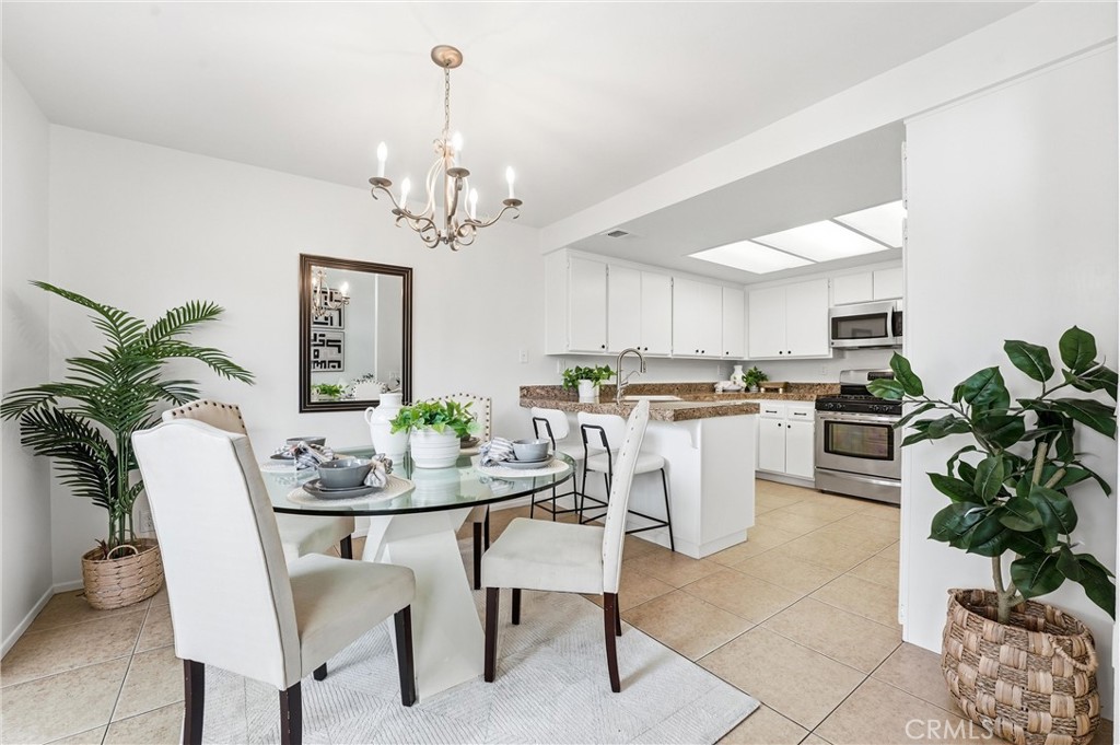 21066 Berry Glen
