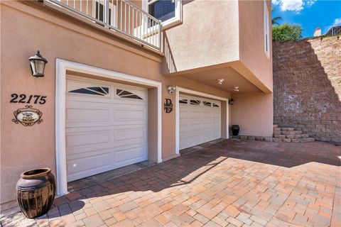 Tiny photo for 22175 Crusader Pl, Canyon Lake, CA 92587 (MLS # SW26086390)