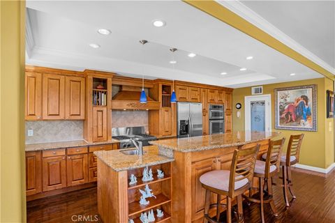 Tiny photo for 22175 Crusader Pl, Canyon Lake, CA 92587 (MLS # SW26086390)