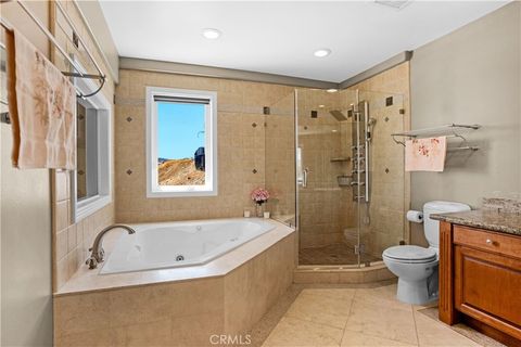 Tiny photo for 22175 Crusader Pl, Canyon Lake, CA 92587 (MLS # SW26086390)