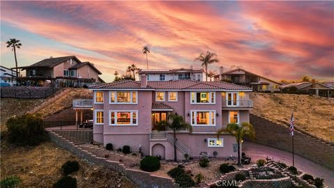 Photo of 22175 Crusader Pl, Canyon Lake, CA 92587 (MLS # SW26086390)