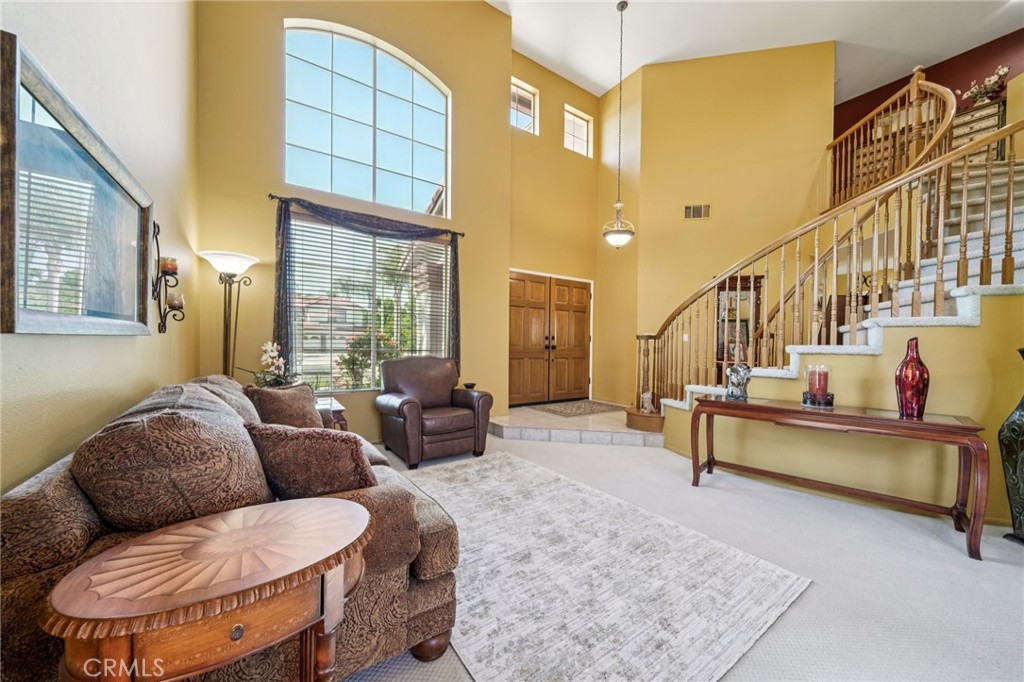6586 Manzanita Court