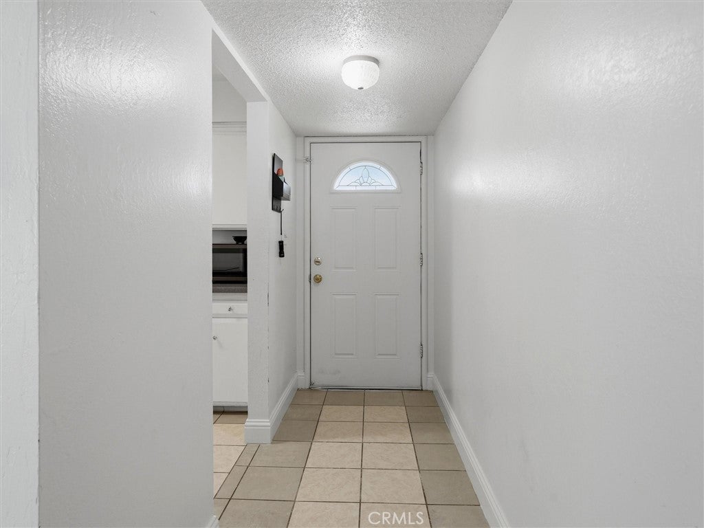 649 W Ashcroft